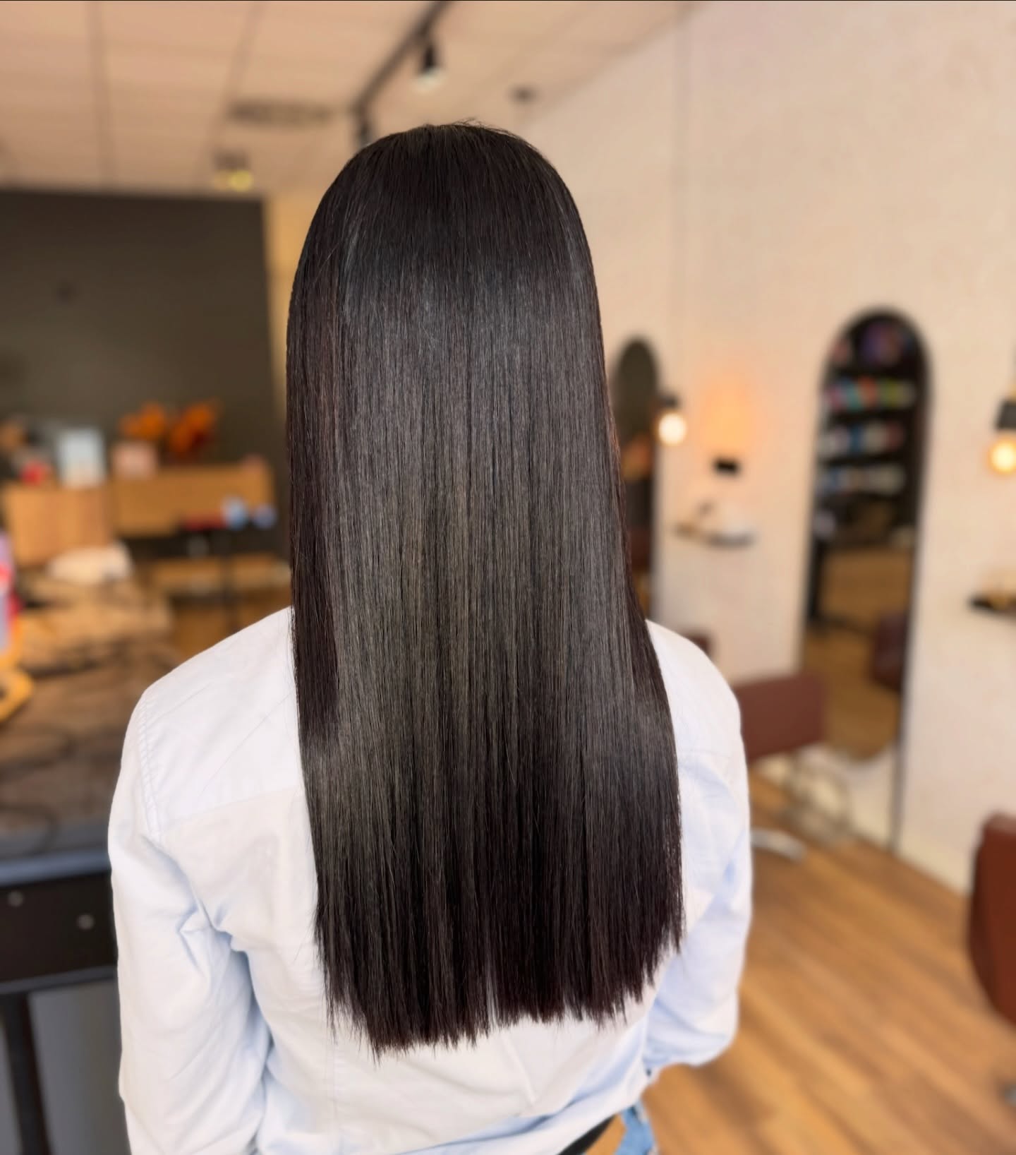 La transformación de una melena encrespada a un ac